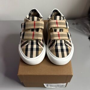 SOLD:Burberry Shoes
